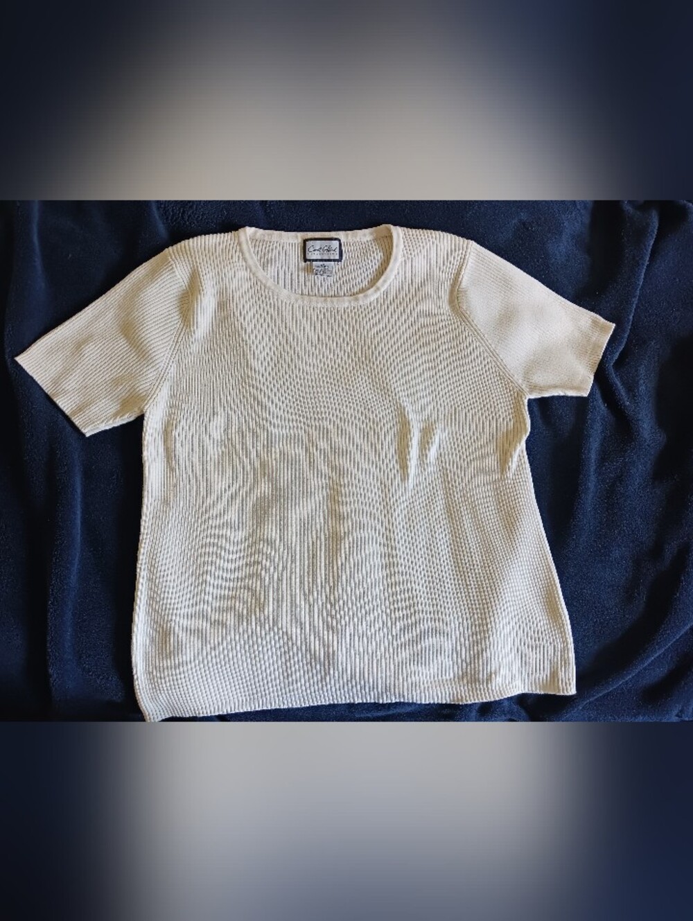 Short Sleeved Ribbed Sweater - Picture 2 of 6